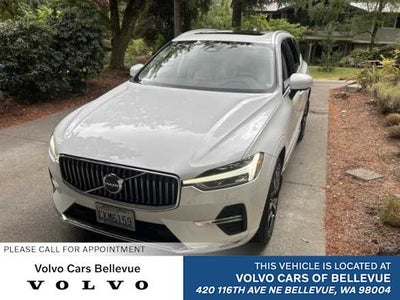 2023 Volvo XC60 Plus Bright Theme