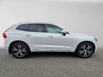 2023 Volvo XC60 Plus Bright Theme