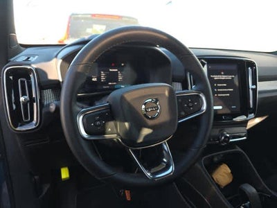 2025 Volvo XC40 Plus Dark Theme