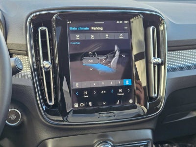 2025 Volvo XC40 Plus Dark Theme