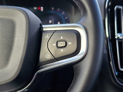 2025 Volvo XC40 Plus Dark Theme