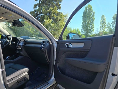 2026 Volvo XC40 Plus