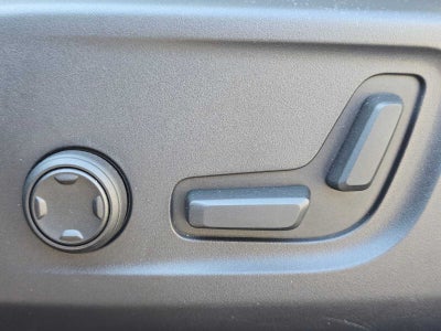 2026 Volvo XC40 Plus