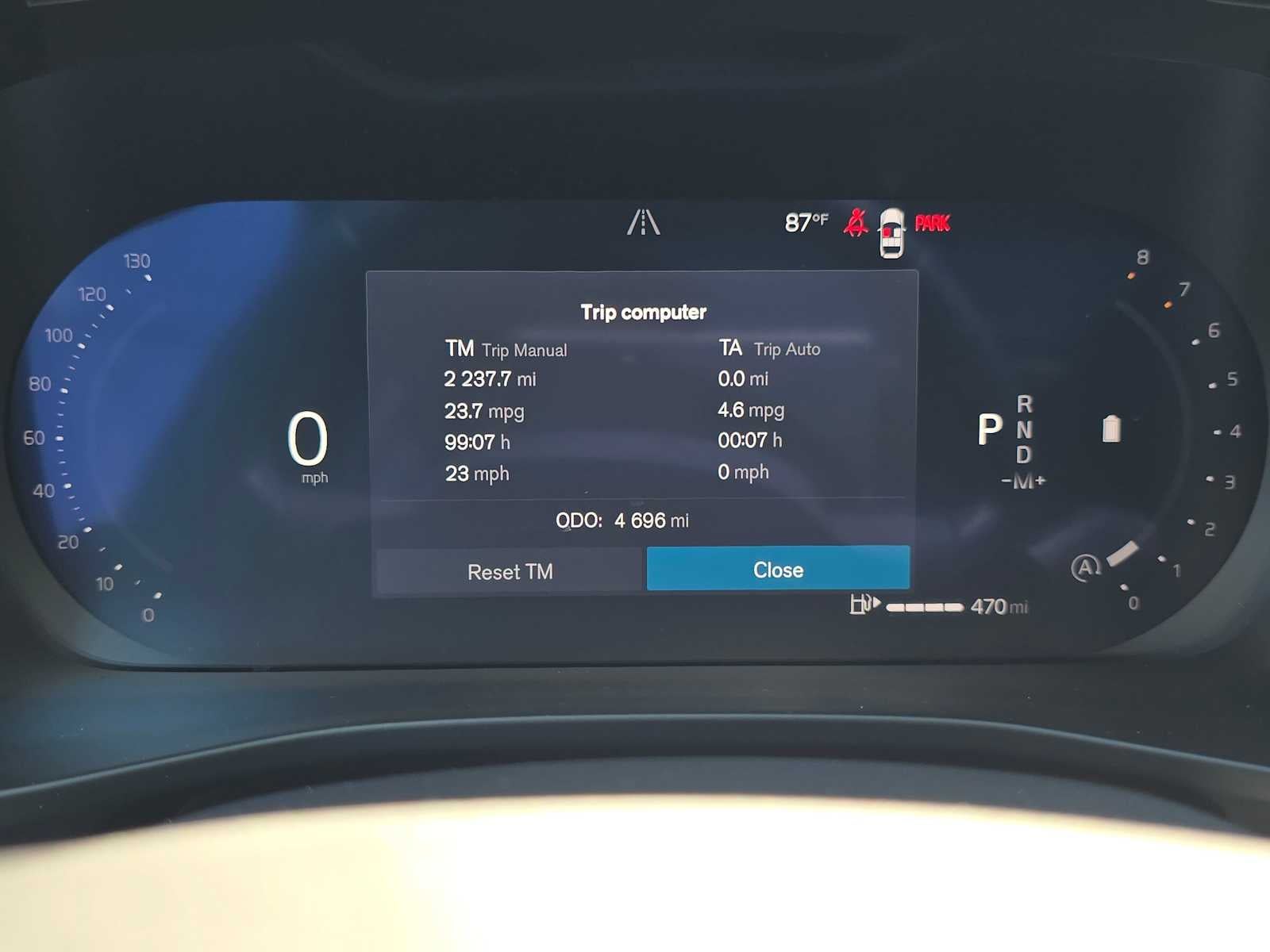 2026 Volvo XC40 Plus