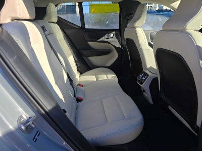 2026 Volvo XC40 Plus
