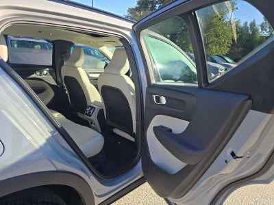 2026 Volvo XC40 Plus