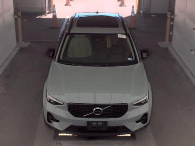 2026 Volvo XC40 Plus