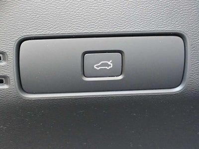 2025 Volvo XC40 Plus Dark Theme