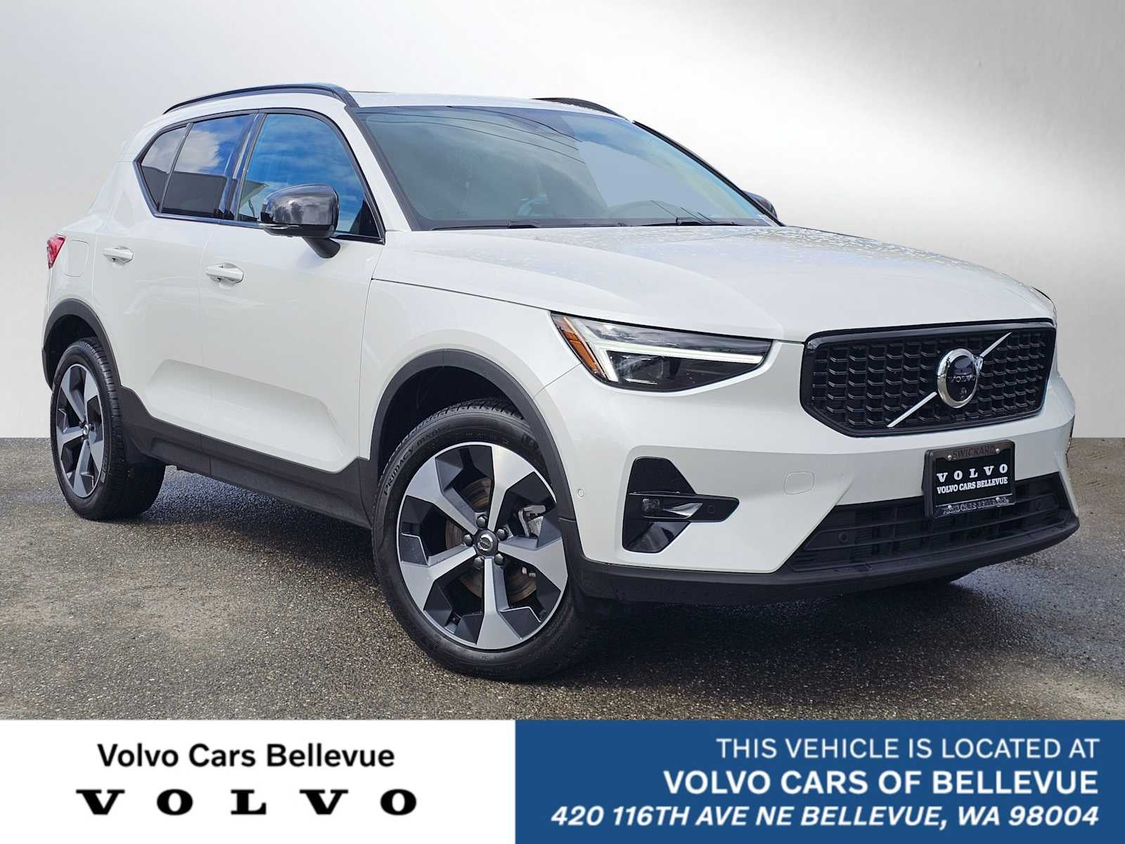 2026 Volvo XC40 Plus