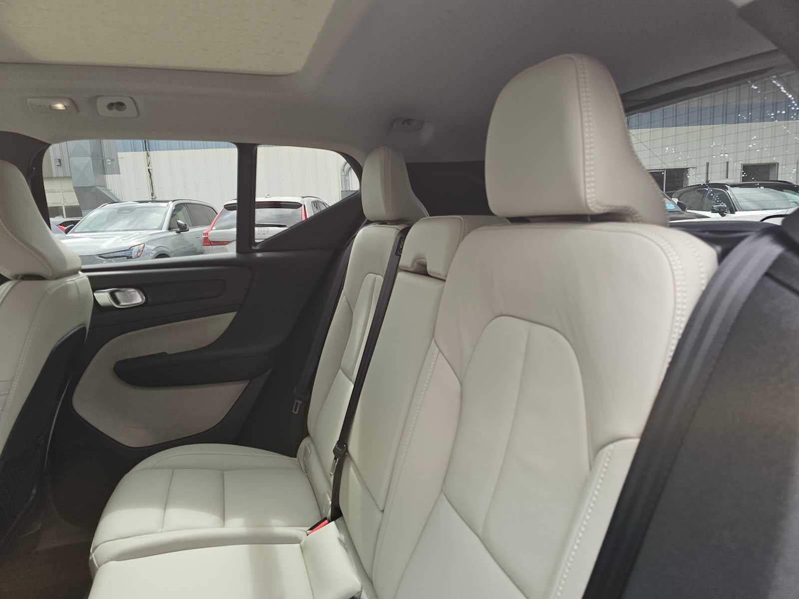 2026 Volvo XC40 Plus