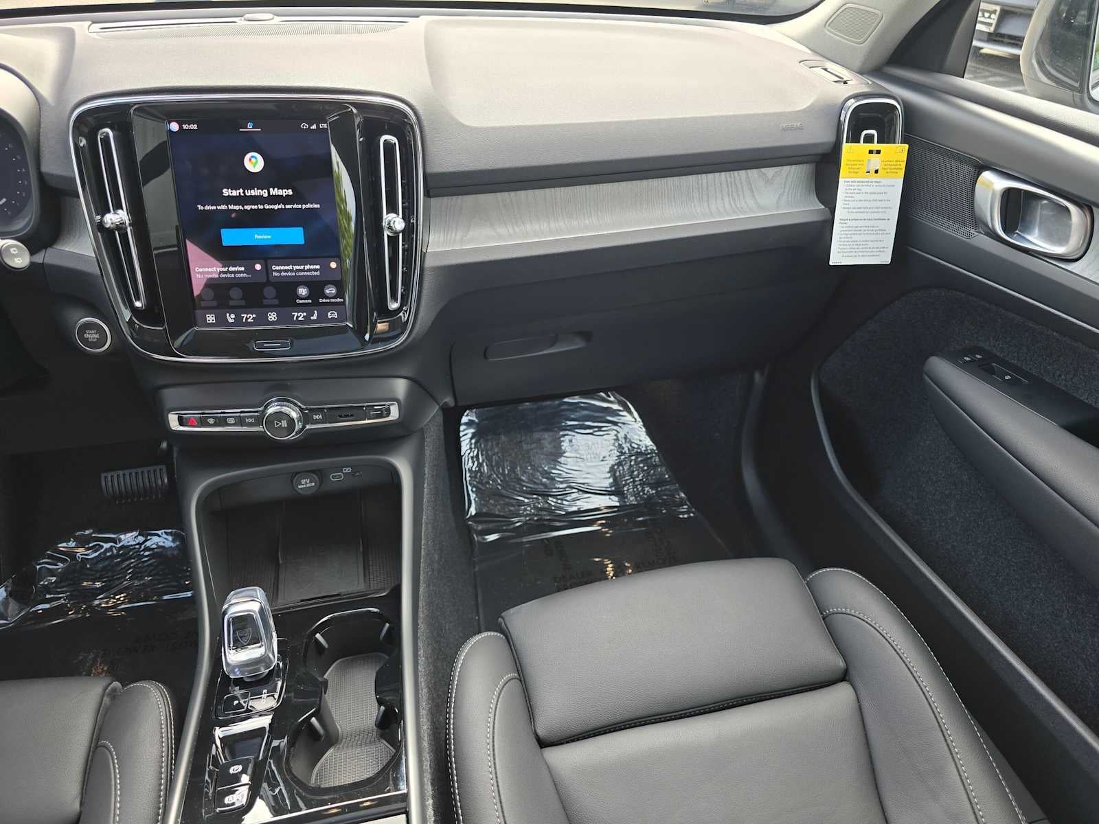 2026 Volvo XC40 Plus