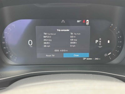 2026 Volvo XC40 Plus