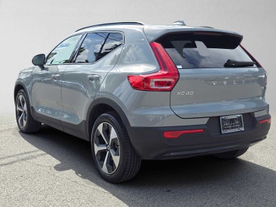 2026 Volvo XC40 Plus
