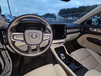 2026 Volvo XC40 Plus