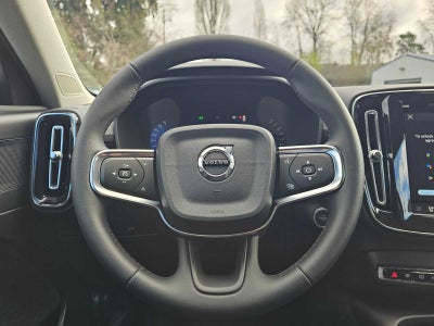 2025 Volvo XC40 Plus Dark Theme