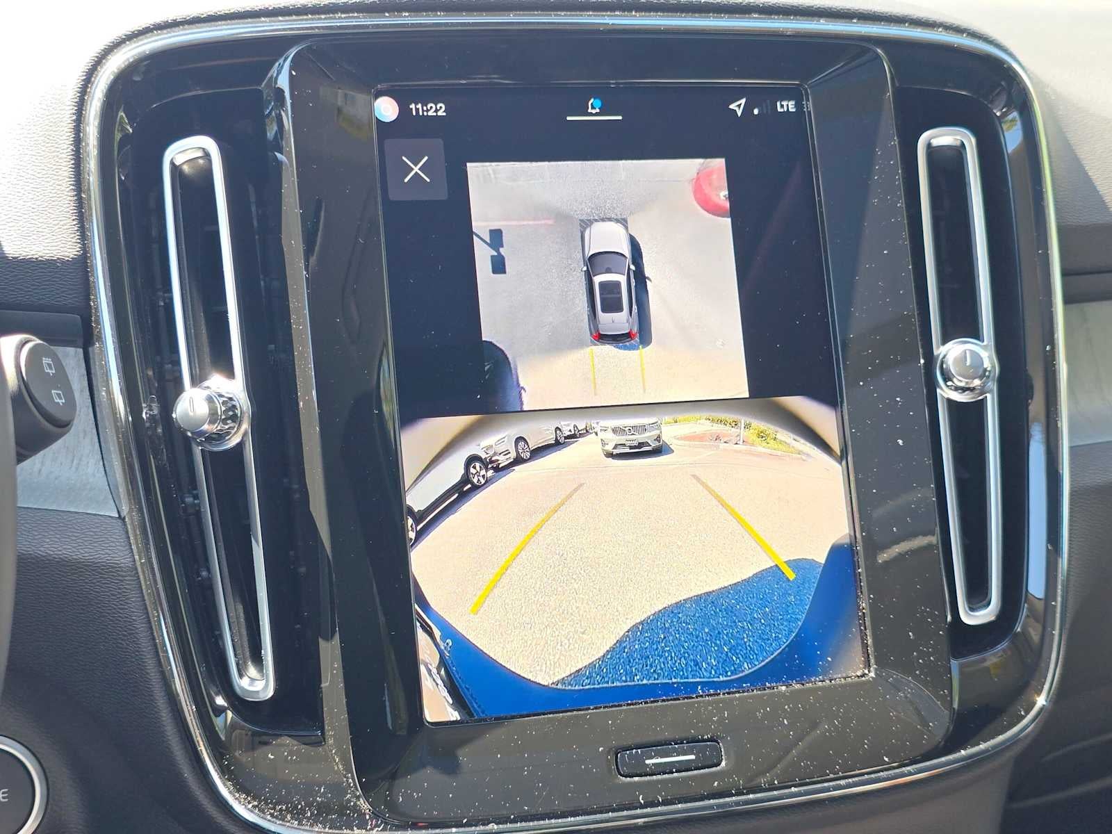 2026 Volvo XC40 Plus