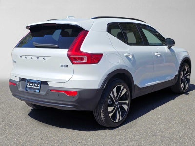 2026 Volvo XC40 Plus
