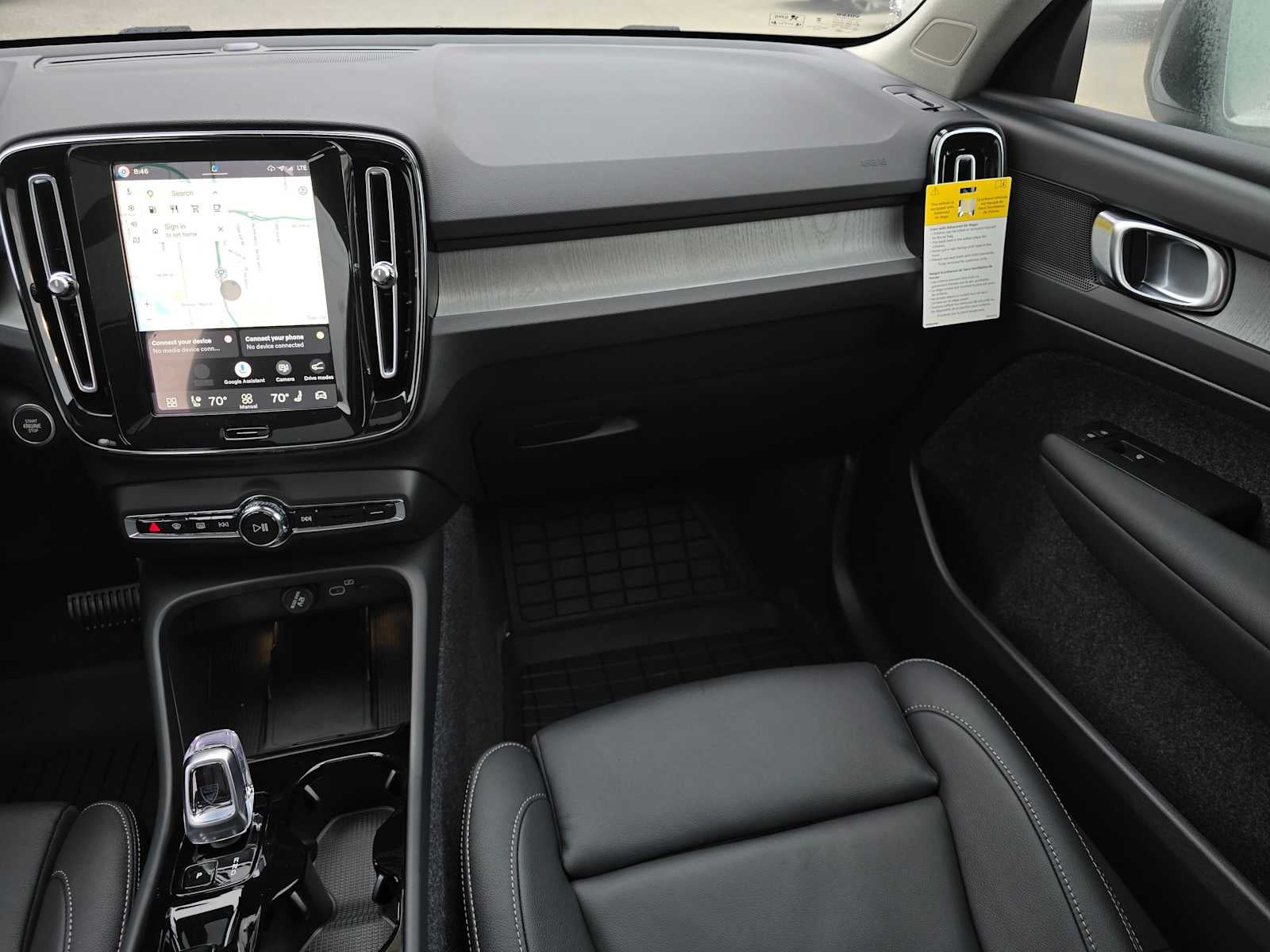 2026 Volvo XC40 Plus