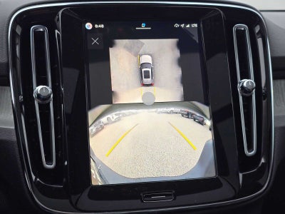 2026 Volvo XC40 Plus