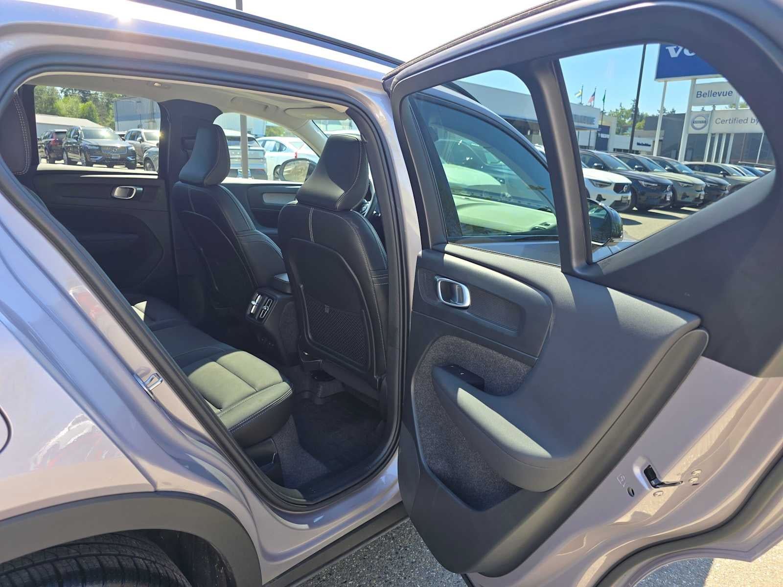 2026 Volvo XC40 Plus