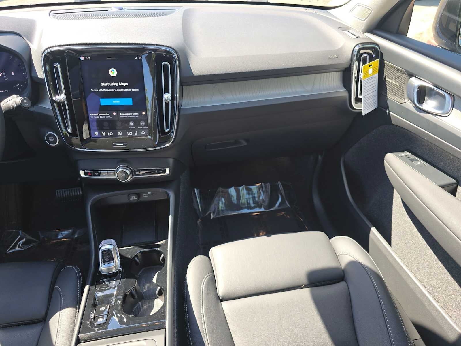 2026 Volvo XC40 Plus