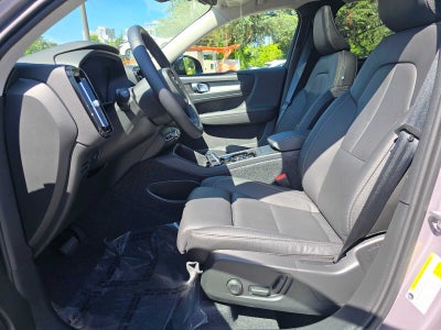 2026 Volvo XC40 Plus