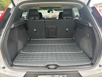 2025 Volvo XC40 Plus Dark Theme