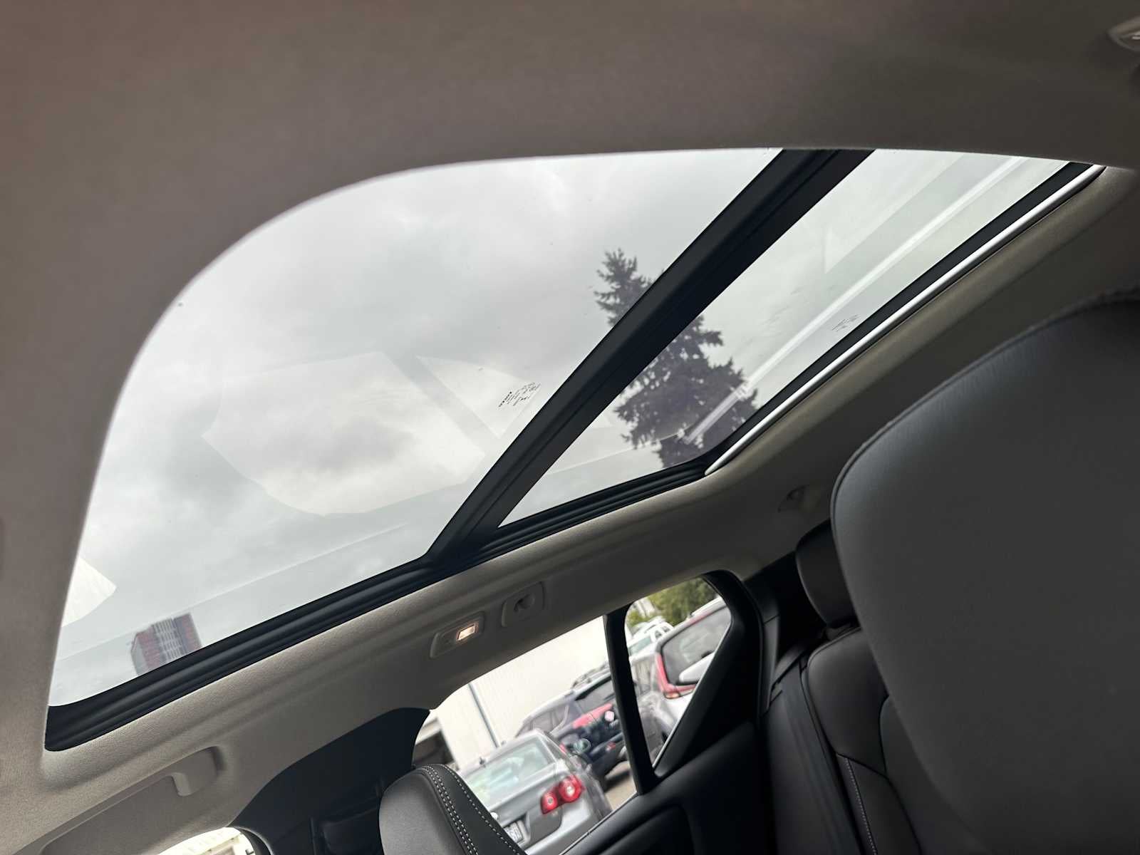 2025 Volvo XC40 Plus Dark Theme