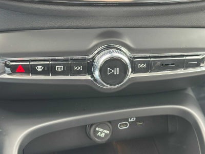 2025 Volvo XC40 Plus Dark Theme