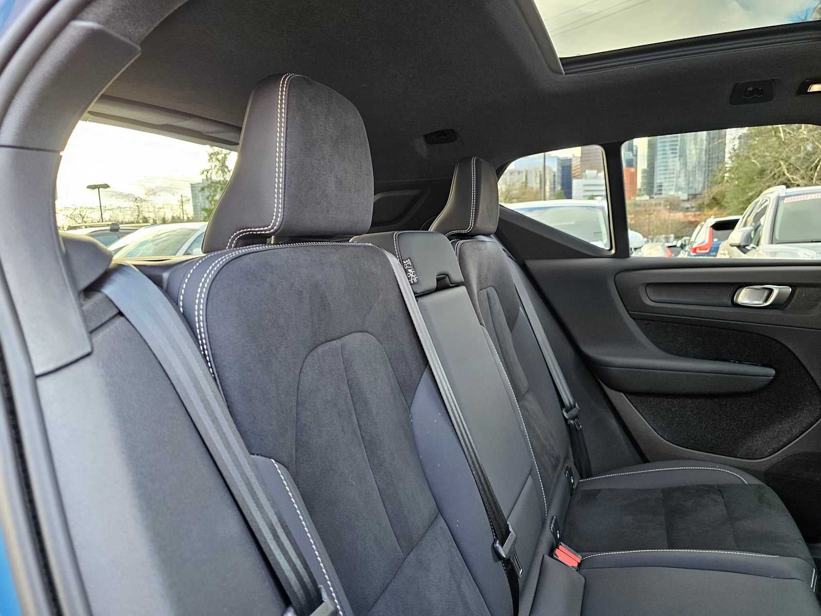 2025 Volvo XC40 Plus Dark Theme