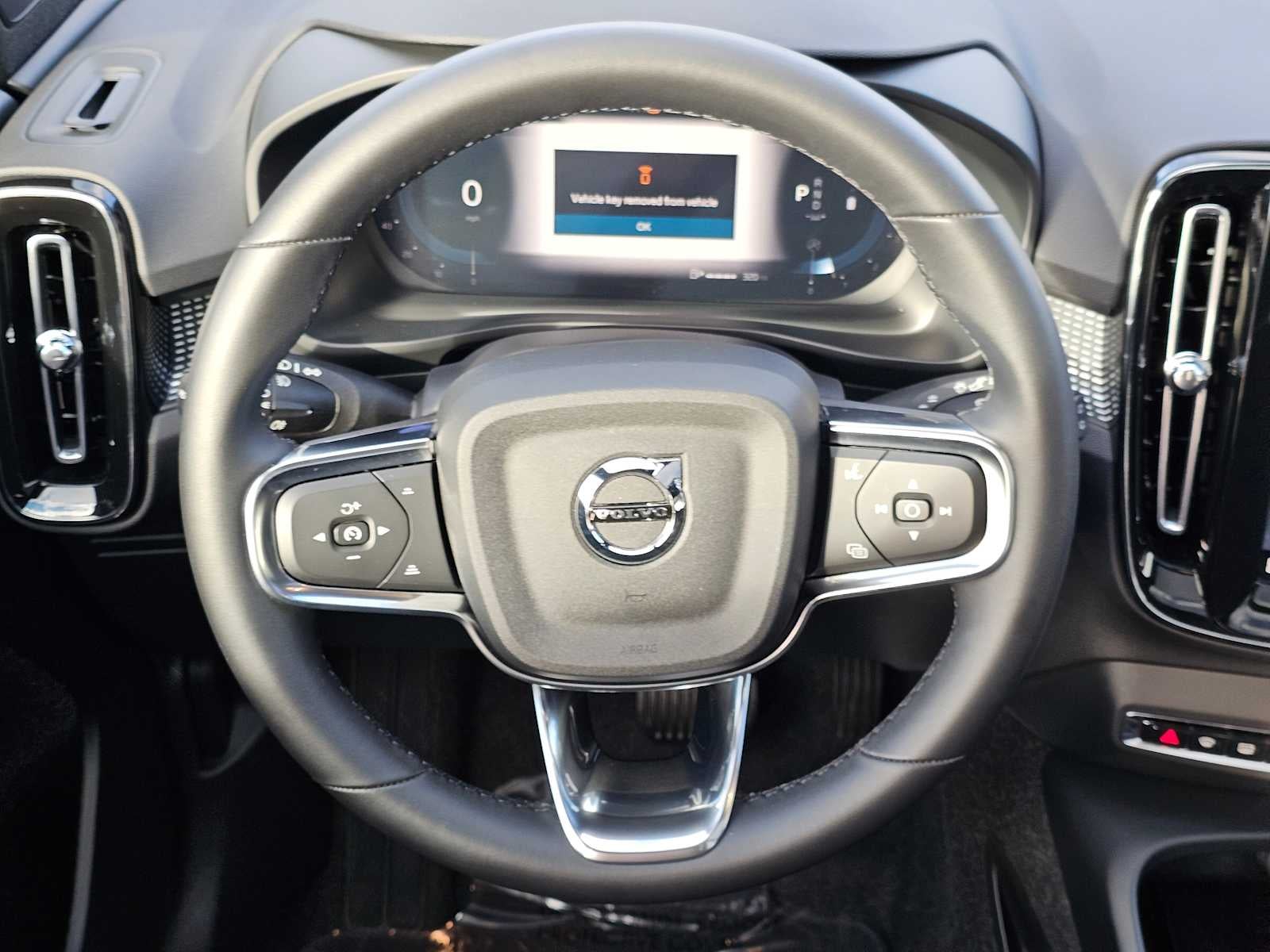 2025 Volvo XC40 Plus Dark Theme