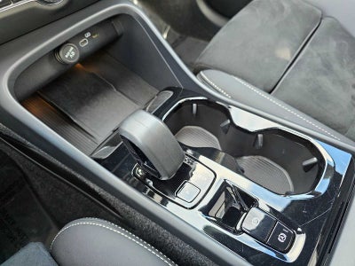 2025 Volvo XC40 Plus Dark Theme