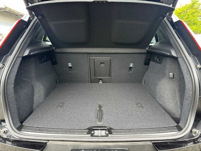 2025 Volvo XC40 Plus Dark Theme