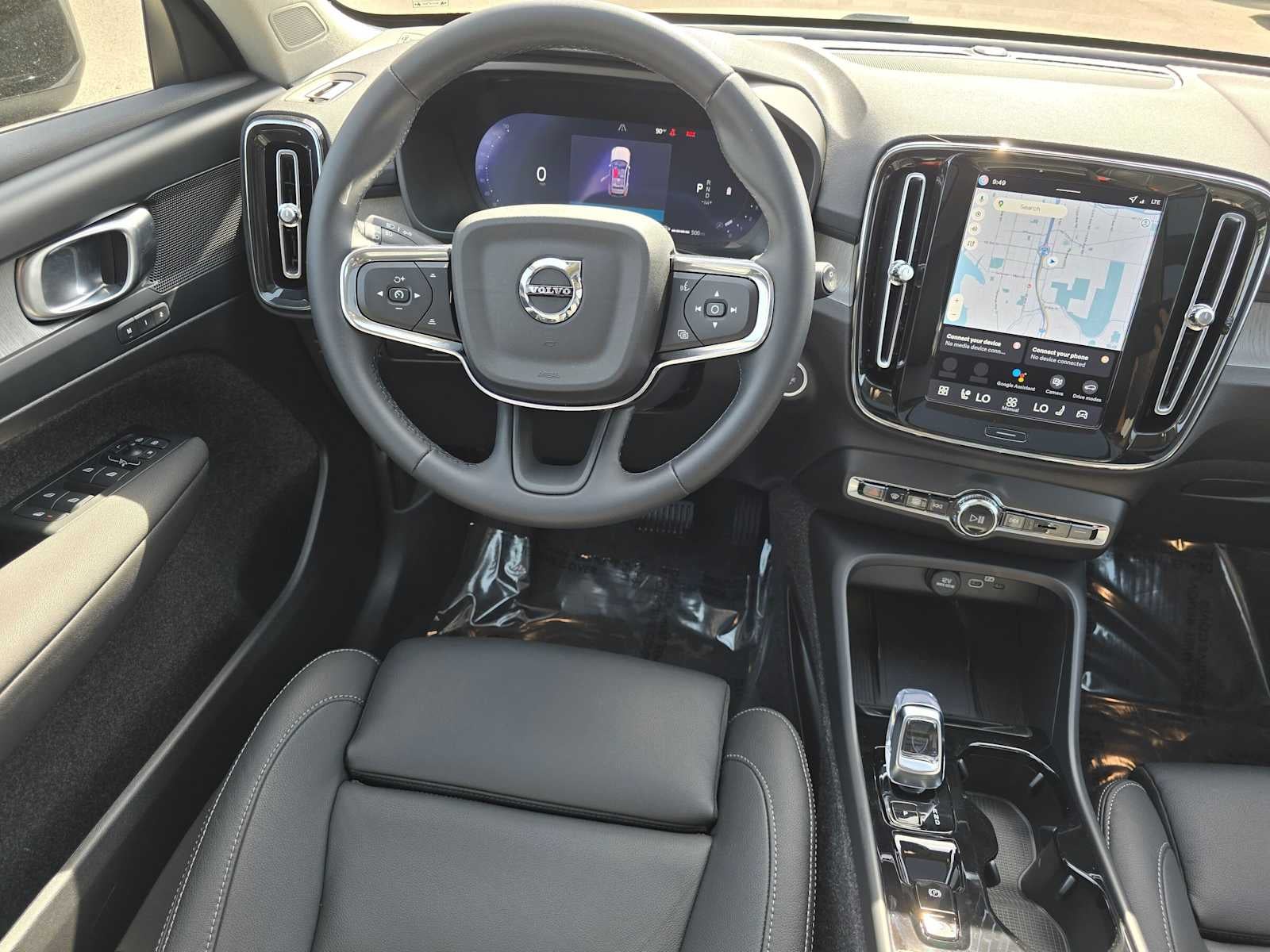 2026 Volvo XC40 Plus