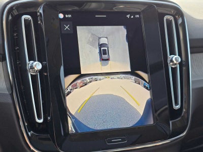2026 Volvo XC40 Plus