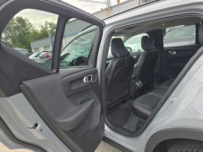 2026 Volvo XC40 Plus