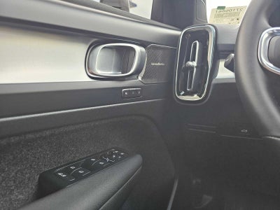 2026 Volvo XC40 Ultra Black Edition