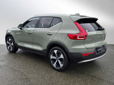 2025 Volvo XC40 Plus Bright Theme