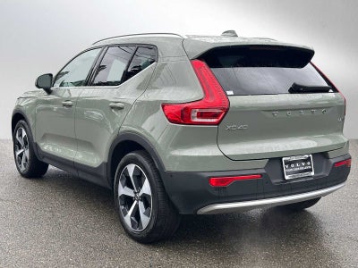 2025 Volvo XC40 Plus Bright Theme