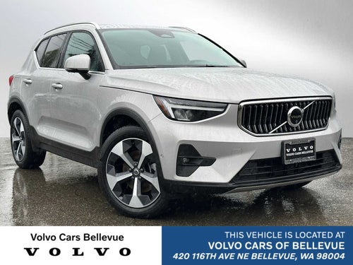 2025 Volvo XC40 Plus Bright Theme