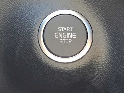 2025 Volvo XC40 Plus Bright Theme