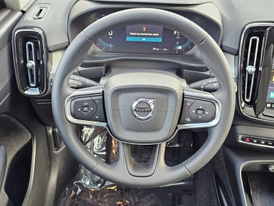 2025 Volvo XC40 Plus Bright Theme