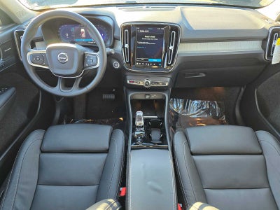 2025 Volvo XC40 Plus Bright Theme