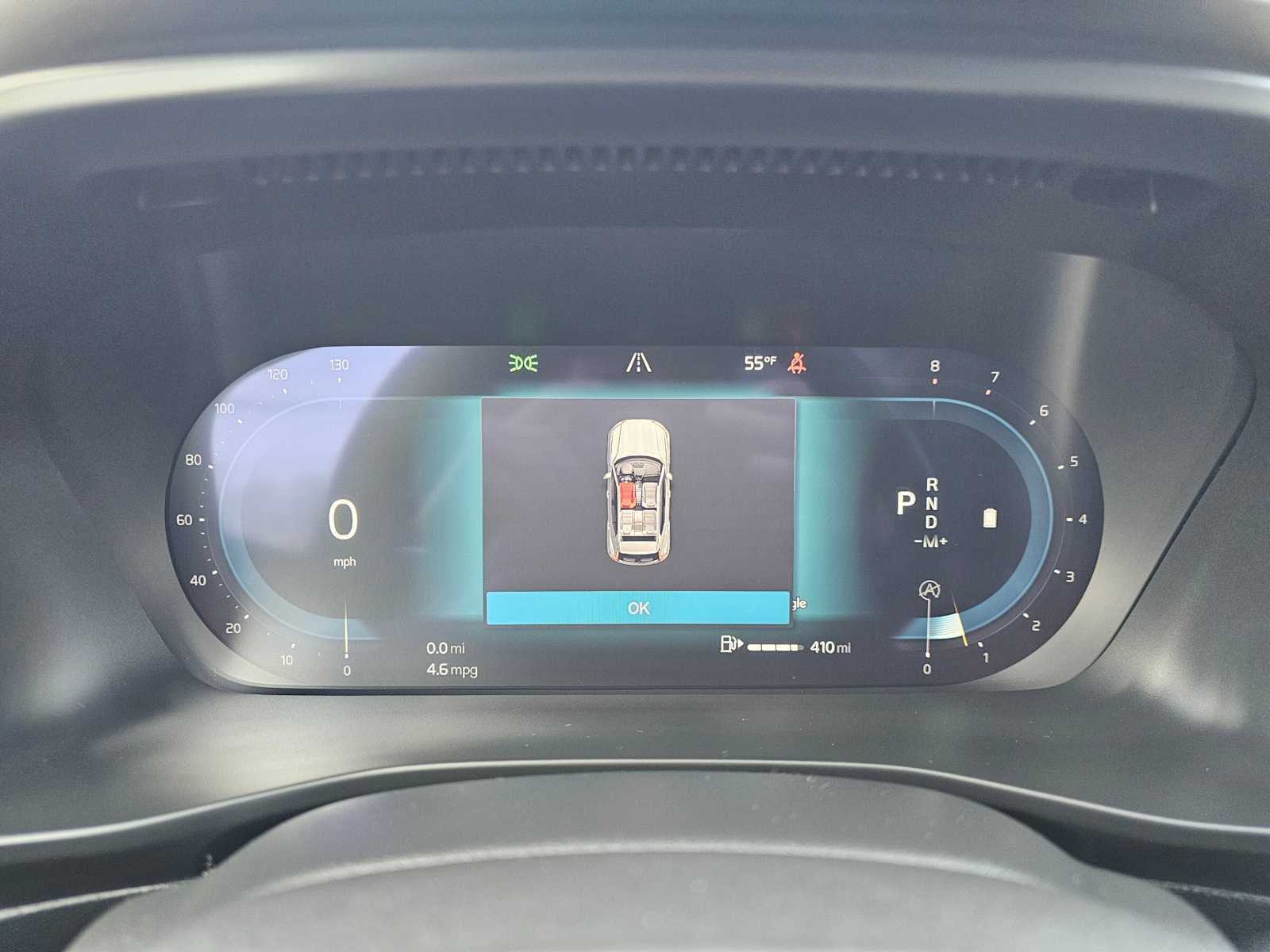 2025 Volvo XC40 Plus Bright Theme