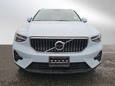 2025 Volvo XC40 Plus Bright Theme