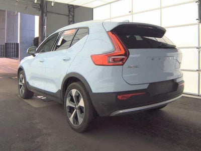 2025 Volvo XC40 Plus Bright Theme