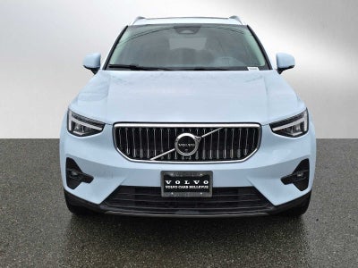 2025 Volvo XC40 Plus Bright Theme