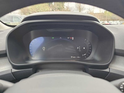 2025 Volvo XC40 Core Bright Theme