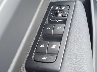 2026 Volvo XC40 Core
