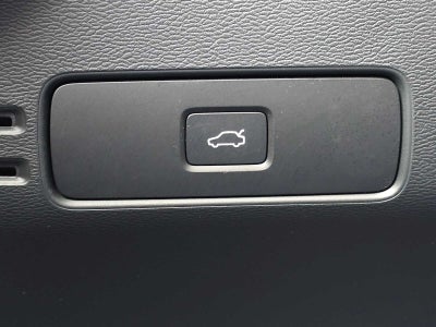 2026 Volvo XC40 Core